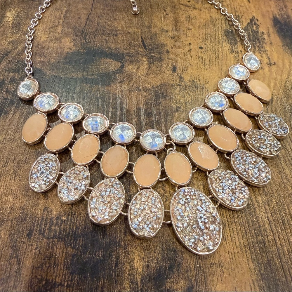 Rose Gold Tone Peach Crystal Chunky Y2K Statement Necklace! - Picture 3 of 6